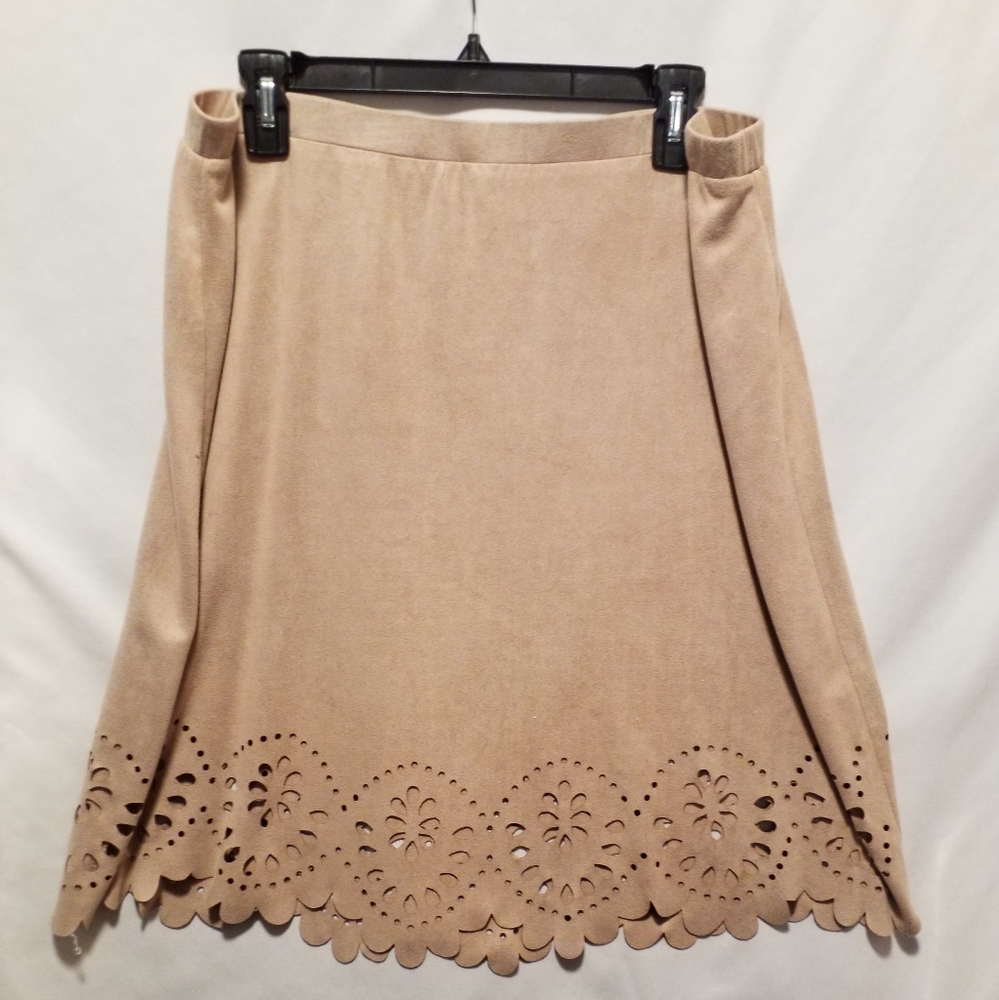 Beige suede like skirt